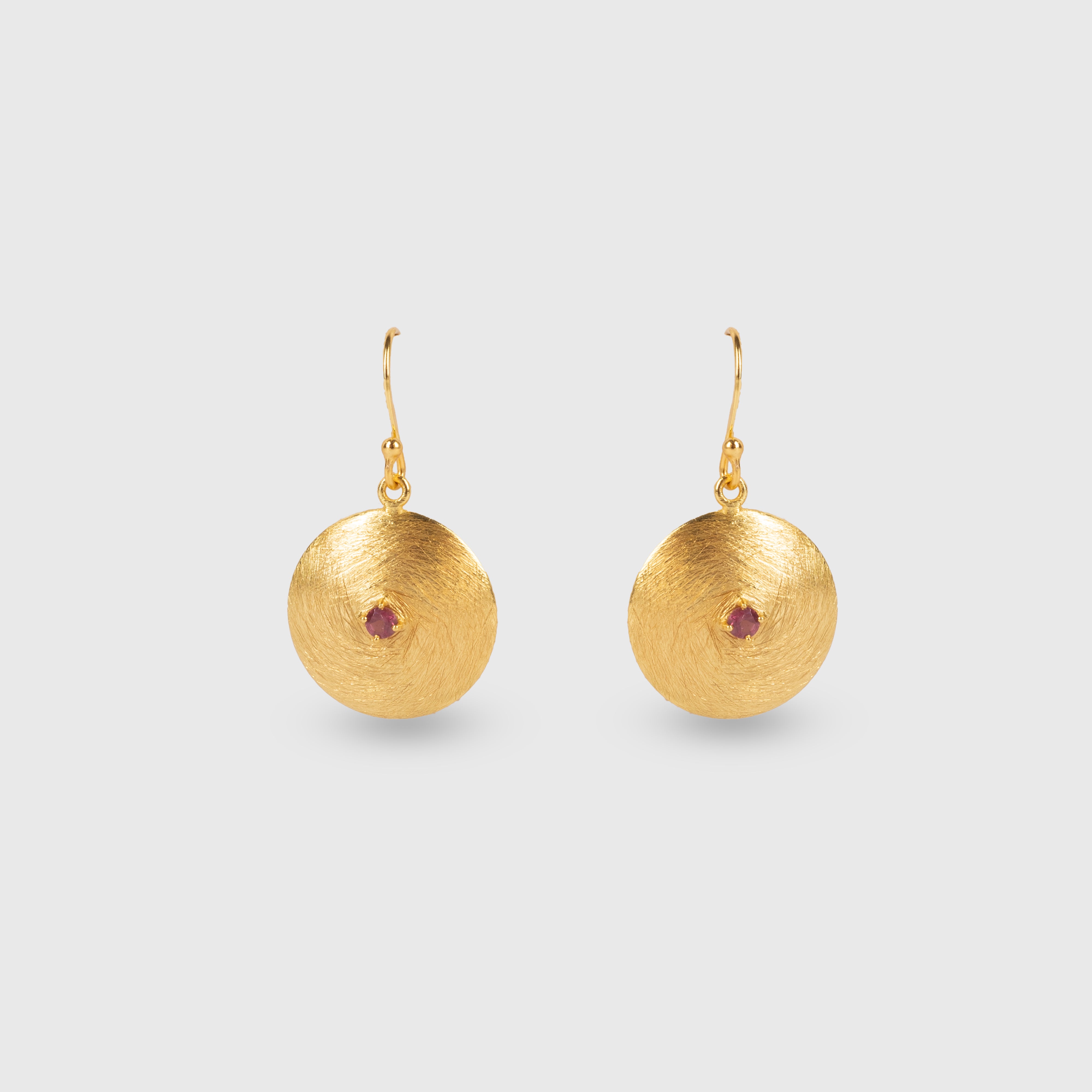 Mesmer Earrings - Garnet