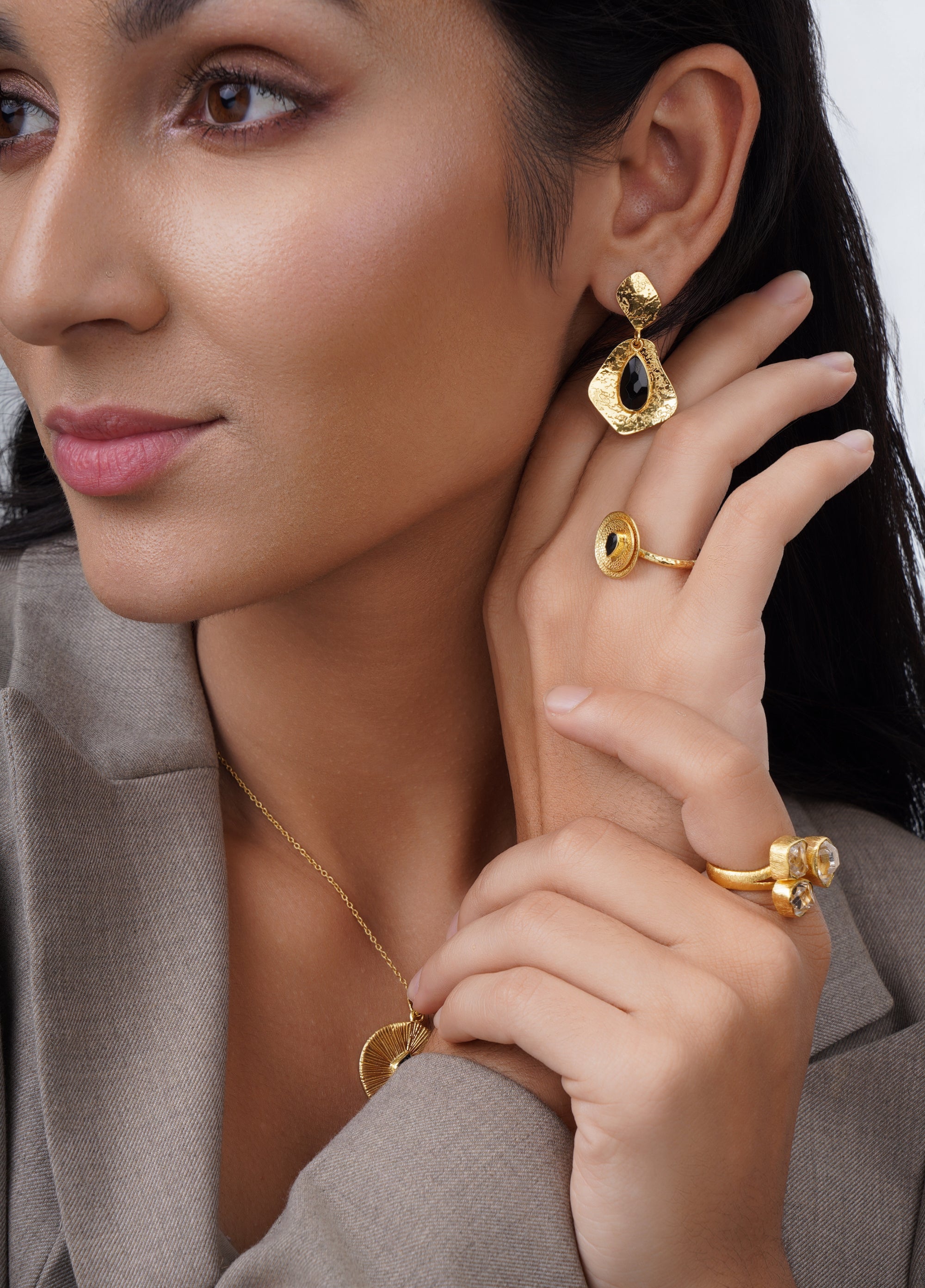 Euphoria Earrings - Black Onyx